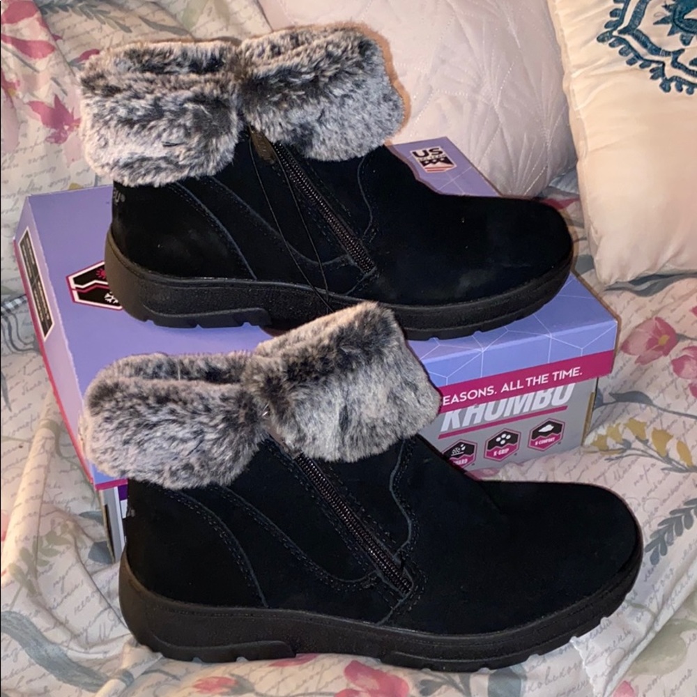 Black fuzzy boots